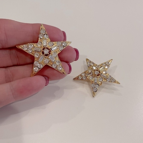 Jewelry - Star & crystal earrings